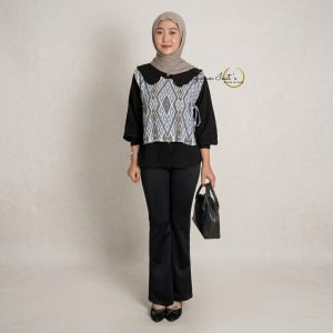 VEST KHAYARA